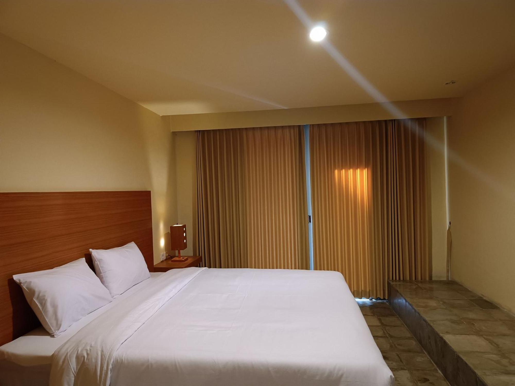 Kuta Living By Kamara Hotel Екстериор снимка