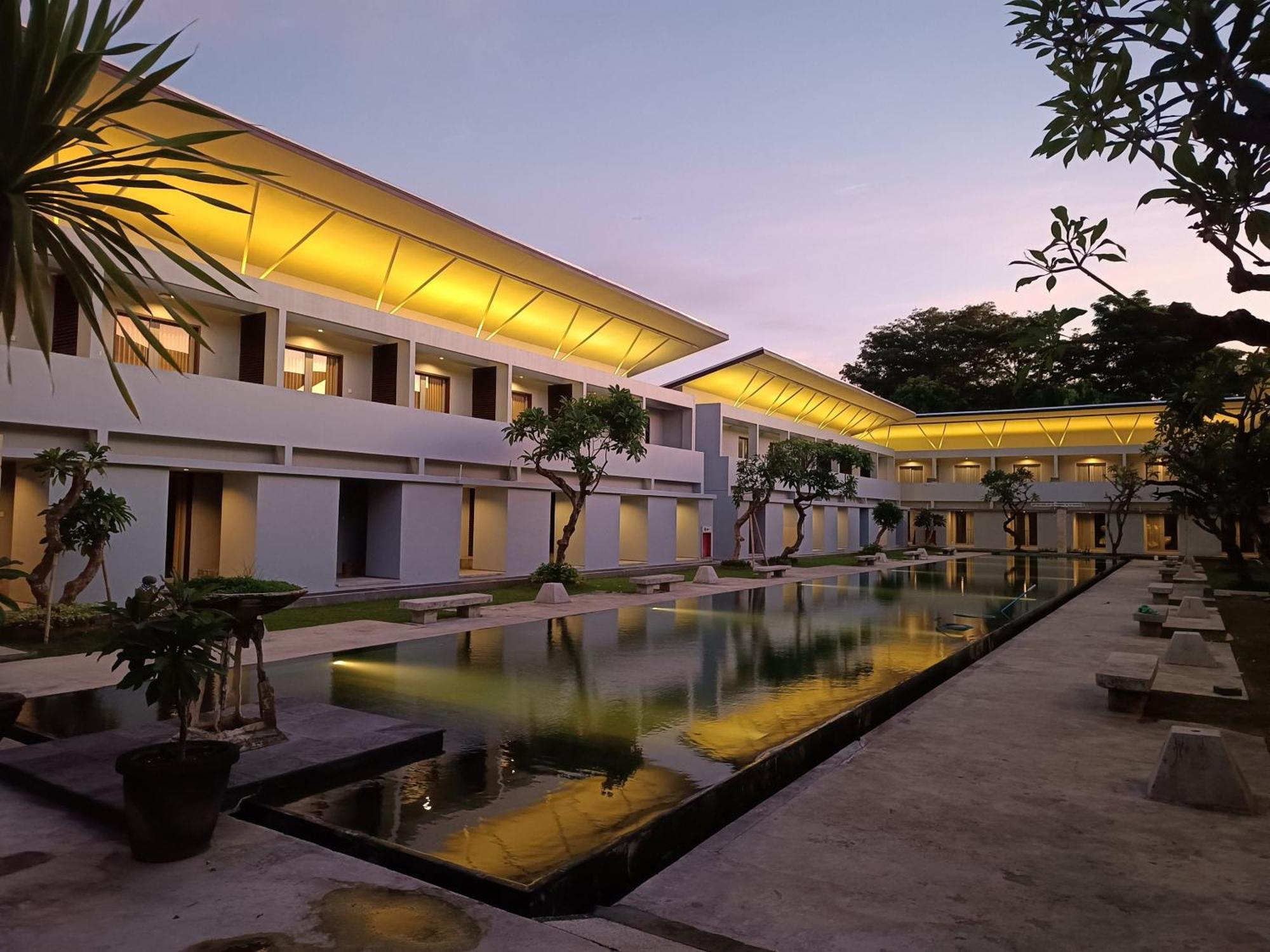 Kuta Living By Kamara Hotel Екстериор снимка